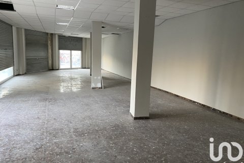 Propiedad comercial en venta en Reus, Tarragona, España 239 m2 No. 153459 - foto 7