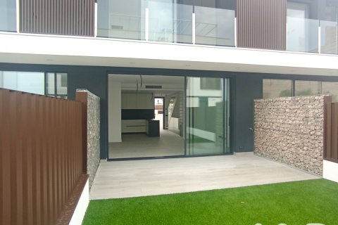 Таунхаус в Вандельос-и-ла-Оспиталет-дель-Инфант, Таррагона, Испания 3 спальни, 188м2 №153460