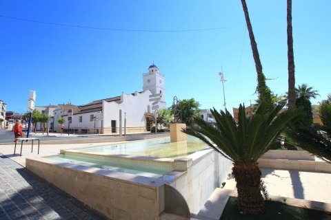 Villa till salu i Benijofar, Alicante, Spanien 3 sovrum, 107 kvm. Nr. 171780 - foto 10