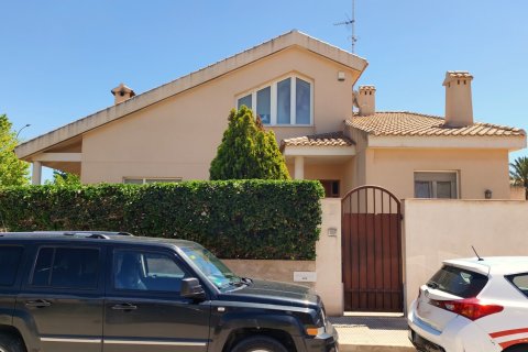 Huvila myytävänä San Javier, Murcia, Espanja, 4 makuuhuonetta, 170 m2 No. 189685 - kuva 2