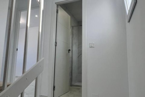 Rindu māja pārdošanā Los Balcones, Alicante, Spānijā 3 istabas, 82 m2 Nr. 139617 - attēls 22