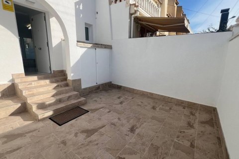 Rindu māja pārdošanā Los Balcones, Alicante, Spānijā 3 istabas, 82 m2 Nr. 139617 - attēls 3