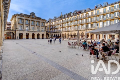 Penthäuser zum Verkauf in Donostia-San Sebastian, Gipuzkoa, Spanien 1 Schlafzimmer, 25 m2 Nr. 187821 - Foto 17