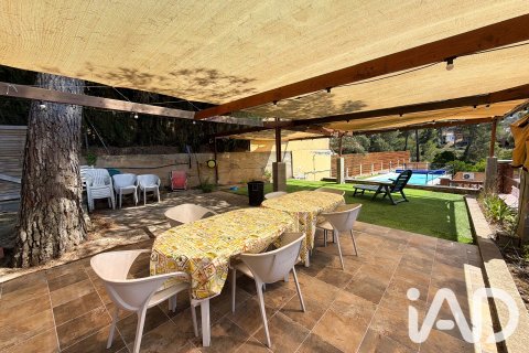 House for sale in Olesa de Bonesvalls, Barcelona, Spain 3 bedrooms, 184 sq.m. No. 187819 - photo 2