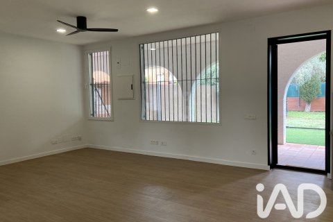 Huoneisto myytävänä Las Rozas de Madrid, Madrid, Espanja, 2 makuuhuonetta, 140 m2 No. 187818 - kuva 5