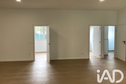 Huoneisto myytävänä Las Rozas de Madrid, Madrid, Espanja, 2 makuuhuonetta, 140 m2 No. 187818 - kuva 12