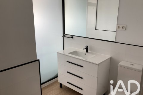 Huoneisto myytävänä Las Rozas de Madrid, Madrid, Espanja, 2 makuuhuonetta, 140 m2 No. 187818 - kuva 18