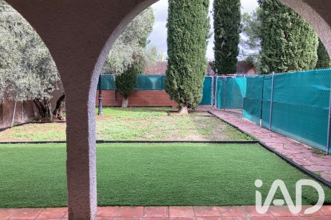 Huoneisto Las Rozas de Madrid, Madrid, Espanja 2 makuuhuonetta, 140 m2 No. 187818