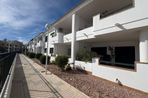 Apartment à vendre à Campoamor, Alicante, Espagne, 2 chambres, 97 m2 No. 165867 - photo 2