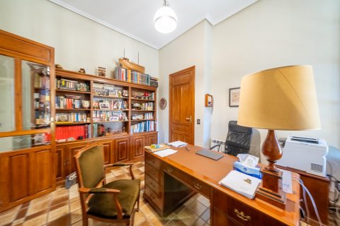 Casa in vendita a Mutxamel, Alicante, Spagna 7 camere da letto, 1350 mq. N° 165490 - foto 18