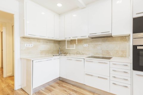 Apartament w Barcelona, Hiszpania 3 sypialnie, 117 mkw. nr 168914 – zdjęcie 8