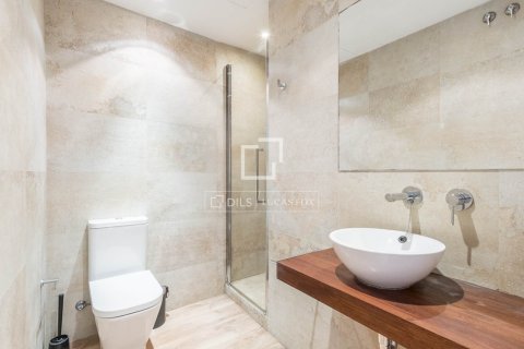 Apartament w Barcelona, Hiszpania 3 sypialnie, 117 mkw. nr 168914 – zdjęcie 11