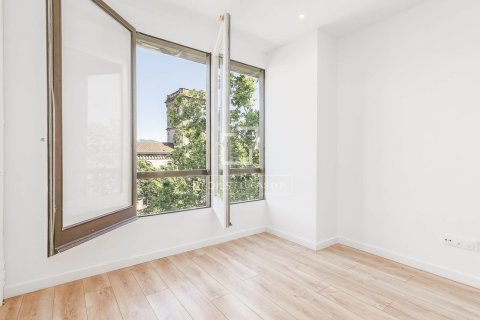 Apartament w Barcelona, Hiszpania 3 sypialnie, 117 mkw. nr 168914 – zdjęcie 28