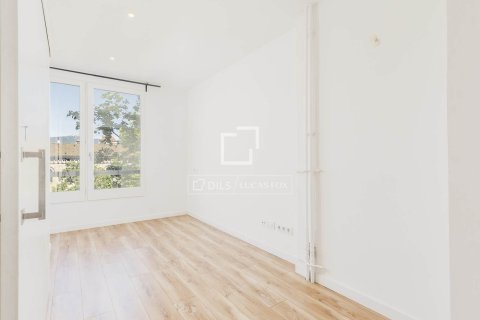 Apartament w Barcelona, Hiszpania 3 sypialnie, 117 mkw. nr 168914 – zdjęcie 2