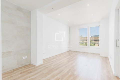 Apartament w Barcelona, Hiszpania 3 sypialnie, 117 mkw. nr 168914 – zdjęcie 12