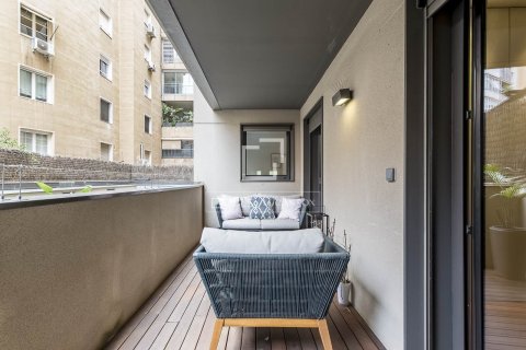 Apartament w Barcelona, Hiszpania 4 sypialnie, 213 mkw. nr 168912 – zdjęcie 29