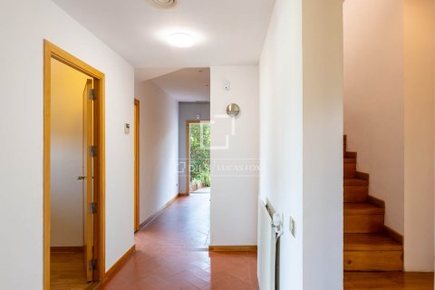 Villa pārdošanā Cabrils, Barcelona, Spānijā 4 istabas, 376 m2 Nr. 168913 - attēls 25