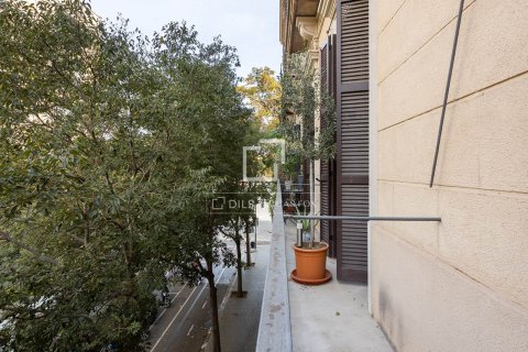 Apartament w Barcelona, Hiszpania 3 sypialnie, 116 mkw. nr 168910 – zdjęcie 4
