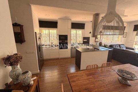 Villa en venta en Sitges, Barcelona, España 4 dormitorios, 250 m2 No. 166852 - foto 15