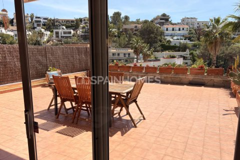 Villa en venta en Sitges, Barcelona, España 4 dormitorios, 250 m2 No. 166852 - foto 7