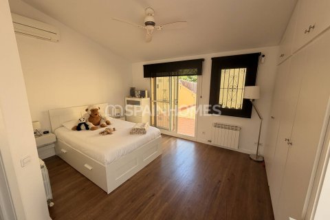 Villa en venta en Sitges, Barcelona, España 4 dormitorios, 250 m2 No. 166852 - foto 23