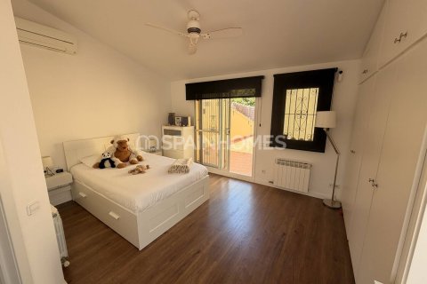 Villa en venta en Sitges, Barcelona, España 4 dormitorios, 250 m2 No. 166852 - foto 22