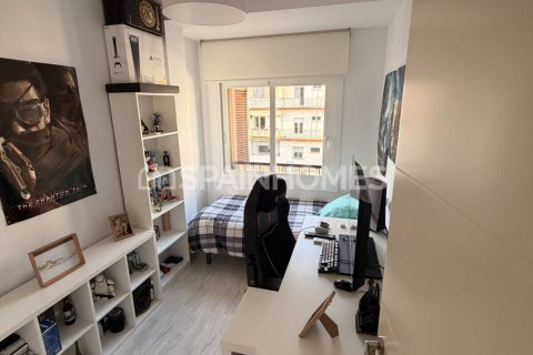 Huoneisto myytävänä Sitges, Barcelona, Espanja, 3 makuuhuonetta, 65 m2 No. 166853 - kuva 11