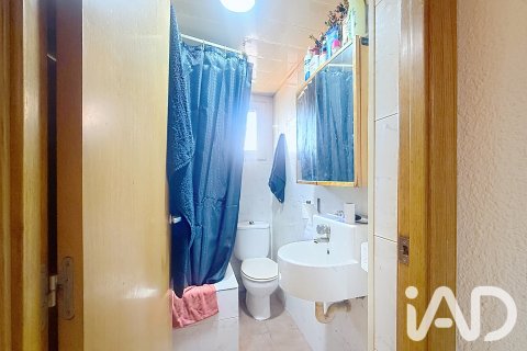 Apartament w Sant Feliu de Llobregat, Barcelona, Hiszpania 2 sypialnie, 67 mkw. nr 187848 – zdjęcie 10