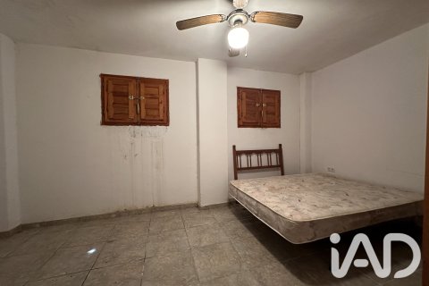 Сasa en venta en Llaurí, València, España 5 dormitorios, 223 m2 No. 187846 - foto 30