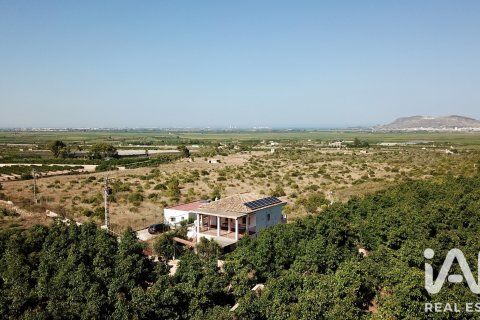 Сasa en venta en Llaurí, València, España 5 dormitorios, 223 m2 No. 187846 - foto 25