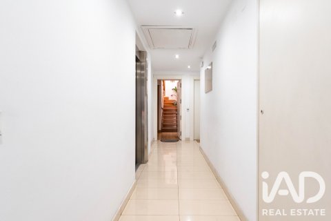 Duplex in vendita a Torrejon de Ardoz, Madrid, Spagna 3 camere da letto, 158 mq. N° 187844 - foto 12