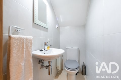 Duplex in vendita a Torrejon de Ardoz, Madrid, Spagna 3 camere da letto, 158 mq. N° 187844 - foto 6