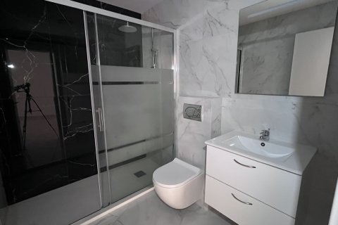 Bungalow in vendita a Torrevieja, Alicante, Spagna 2 camere da letto, 88 mq. N° 140310 - foto 7