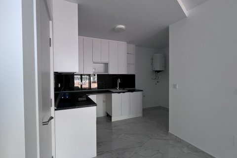 Bungalow in vendita a Torrevieja, Alicante, Spagna 2 camere da letto, 88 mq. N° 140310 - foto 3