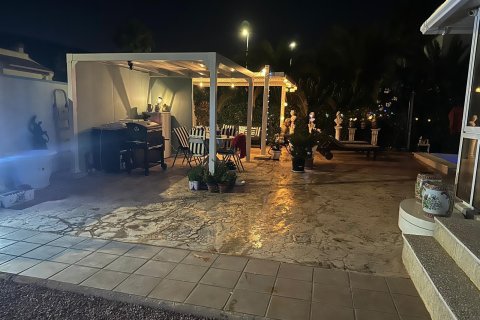 Villa for sale in Hondon De Las Nieves, Alicante, Spain 2 bedrooms, 101 sq.m. No. 140310 - photo 27