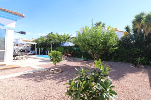 Villa for sale in Hondon De Las Nieves, Alicante, Spain 2 bedrooms, 101 sq.m. No. 140310 - photo 4