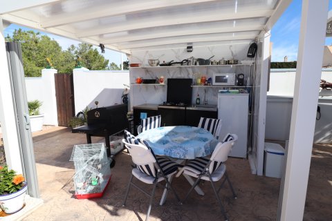 Villa for sale in Hondon De Las Nieves, Alicante, Spain 2 bedrooms, 101 sq.m. No. 140310 - photo 12