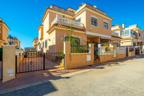 Townhouse in La Regia, Alicante, Spanien 2 Schlafzimmer, 95 m2 Nr. 140309