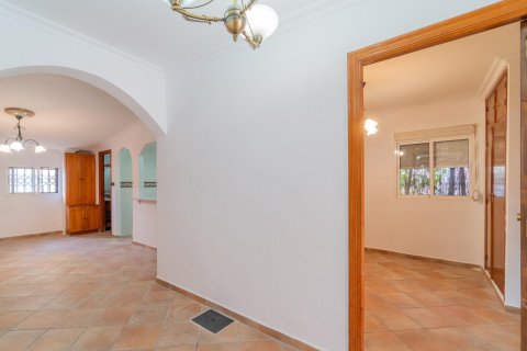 Huvila myytävänä Torrevieja, Alicante, Espanja, 4 makuuhuonetta, 309 m2 No. 140312 - kuva 15