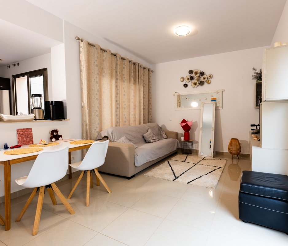 Villetta a schiera a Punta Prima, Alicante, Spagna 3 camere da letto, 107 mq. N° 145297