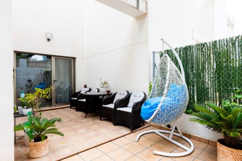 Casa adosada en venta en Punta Prima, Alicante, España 3 dormitorios, 107 m2 No. 145297 - foto 2