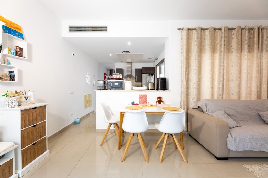 Villetta a schiera a Punta Prima, Alicante, Spagna 3 camere da letto, 107 mq. N° 145297