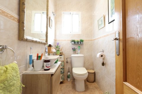 Villa for sale in Playa Flamenca II, Alicante, Spain 2 bedrooms, 82 sq.m. No. 145295 - photo 12