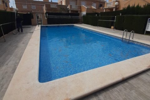 Townhouse for sale in La Mata, Alicante, Spain 5 bedrooms, 203 sq.m. No. 145292 - photo 5