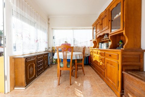 Willa w Punta Prima, Alicante, Hiszpania 4 sypialnie, 70 mkw. nr 145296 – zdjęcie 10