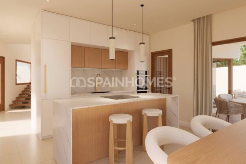 Villa en venta en Orihuela, Alicante, España 4 dormitorios, 115 m2 No. 166096 - foto 5