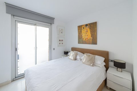 Huoneisto myytävänä Barcelona, Espanja, 1 makuuhuone, No. 140815 - kuva 25