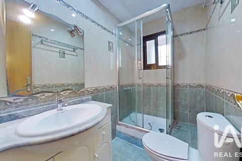 Wohnung zum Verkauf in Castellon de la Plana, Castellon, Spanien 3 Schlafzimmer, 94 m2 Nr. 187854 - Foto 25