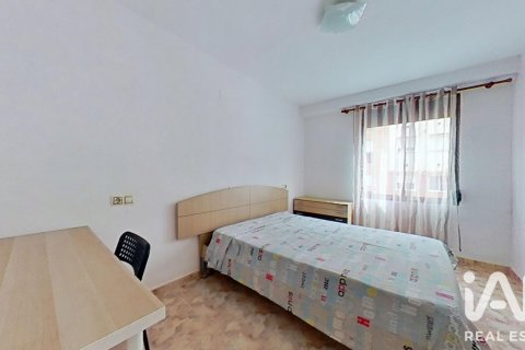 Wohnung zum Verkauf in Castellon de la Plana, Castellon, Spanien 3 Schlafzimmer, 94 m2 Nr. 187854 - Foto 12