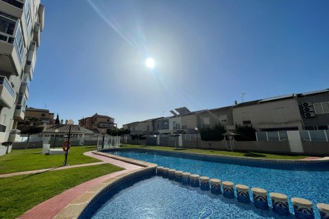 Apartamento en venta en Torrevieja, Alicante, España 3 dormitorios, 117 m2 No. 160695 - foto 15